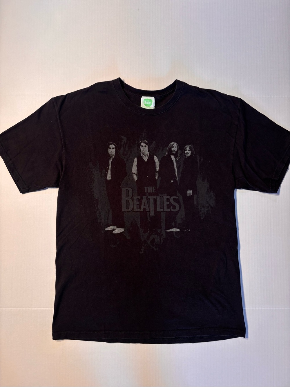 Vtg Beatles Apple Corp 2005 Y2K Rock Band Tour Black Graphic T-shirt Sz Large